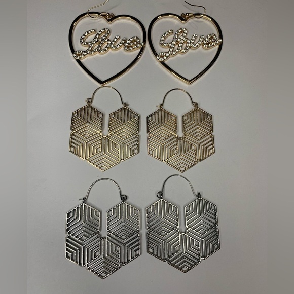 Z) Bundle of 3 fashion earrings - Picture 3 of 6
